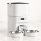 White 4L dual-bowl automatic cat feeder with two stainless-steel bowls